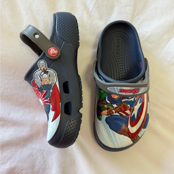 CROCS Other - Crocs x Marvel Avengers | Junior SZ 1 | Navy Blue Red Clogs Comfort Lightweight